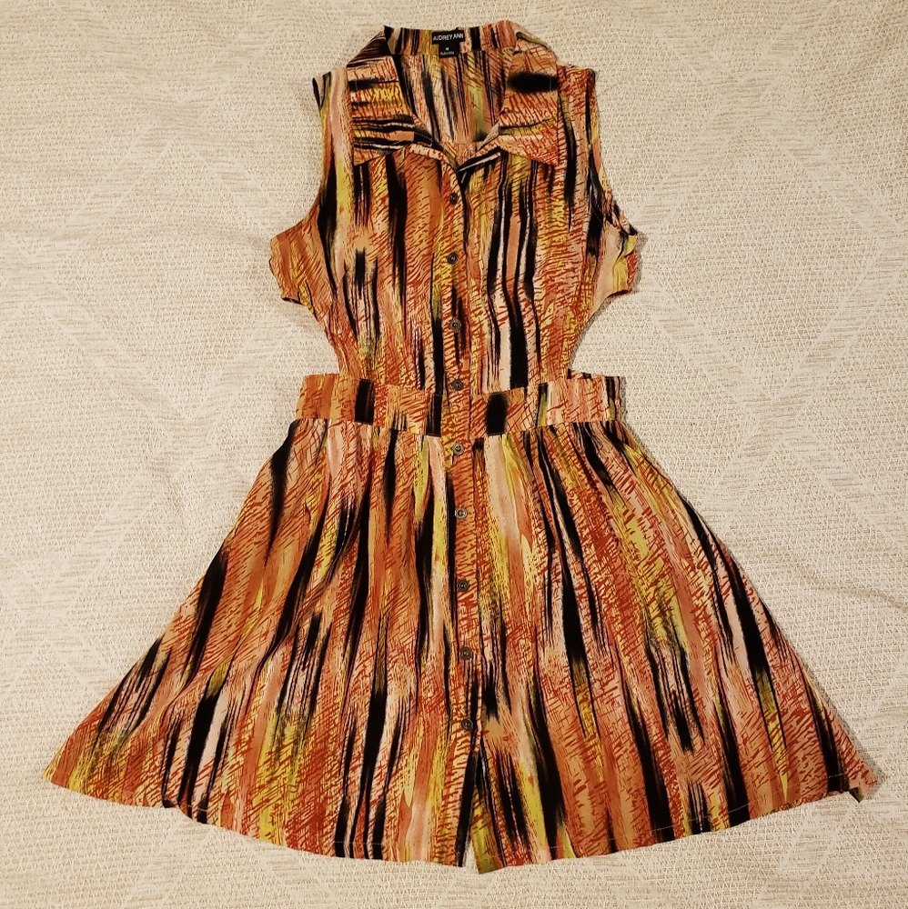 Side cut out dress